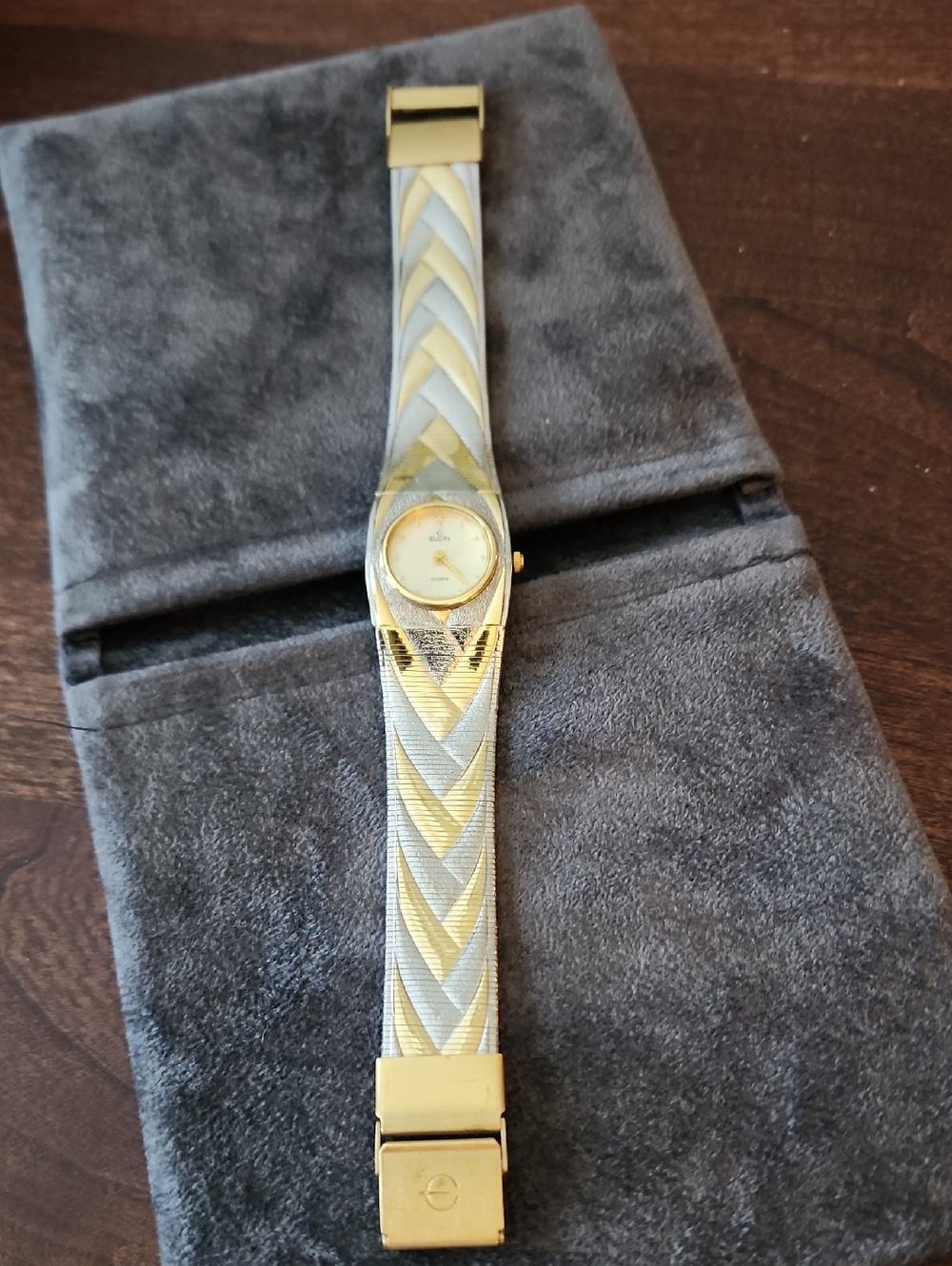VINTAGE ELGIN Gold & Silver Braided Metal Watch